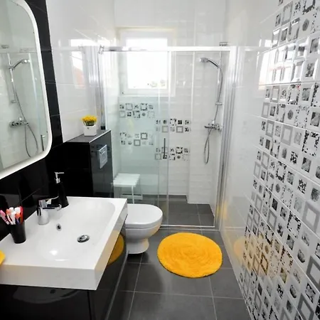 New ! Auf Borik Apartment *